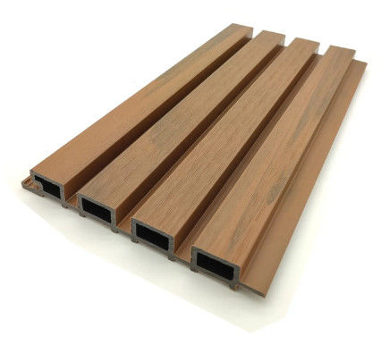 Commerciële co-extrusie 3D WPC-louvrepanelen Wandlat voor binnenhuisarchitectuur