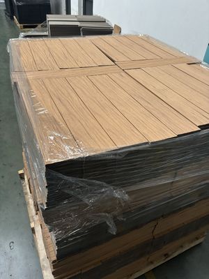 Luxury Series 500x500 WPC-vloeren: vakmanschap definieert uitmuntendheid