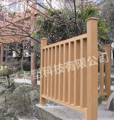 Afgedekte composiet hek 200 * 200 mm gerecycleerde WPC hekpaal