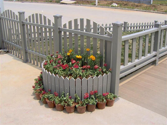 Acrylmengsel WPC-hekwerk Decoratief voor luxe huistuin