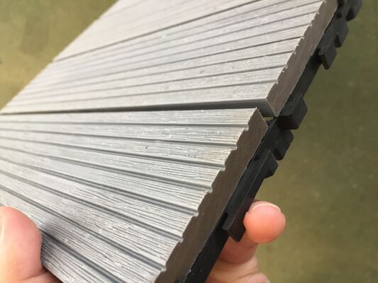 Zelfsluitende WPC-tegels voor tuin, geen gereedschap nodig, insectenbestendig