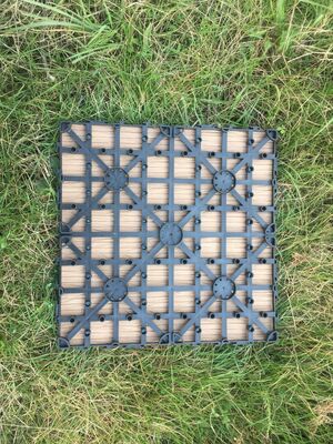 DIY WPC-dektegels 30*30CM natuurlijke houtnerf buitenvloeren voor thuispatio