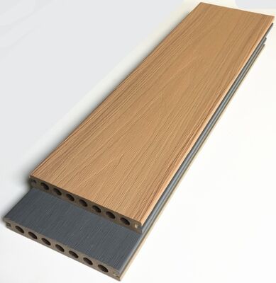 Gratis monster Antislip waterdicht UV-bestendig Teak Kleur 140 * 23 mm Composiet terrasplanken Vloeren buiten co-extrusie WPC terrasplanken