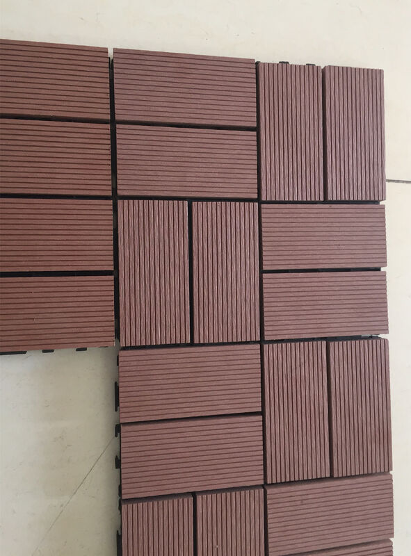 30x30CM in elkaar grijpende WPC-dektegels DIY-terrasvloeren voor thuis buitenruimtes